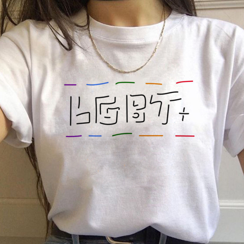 T-shirt Lgbt arc-en-ciel avec  - Women'S Fashion In The 90S avis et prix