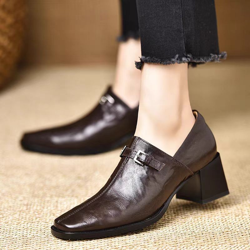 Talons hauts carrés Parker Cha - Women'S Fashion Trends Autumn 2025 avis et prix